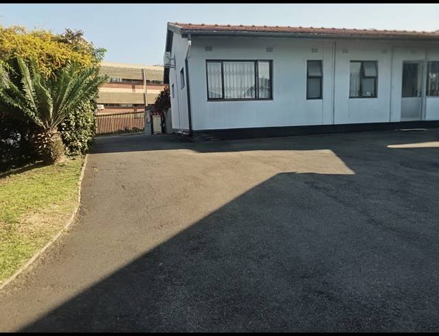 2 BEDROOM SECTIONAL TITLE FOR SALE IN MALVERN